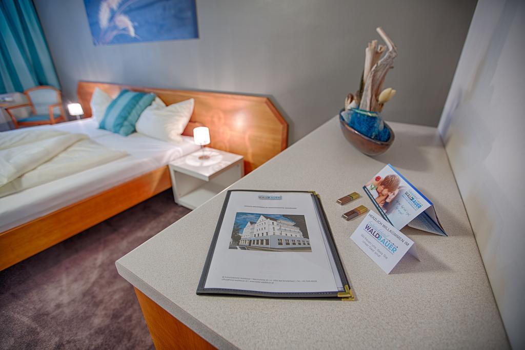 Fruehstueckshotel Waldbauer Bad Schallerbach Room photo